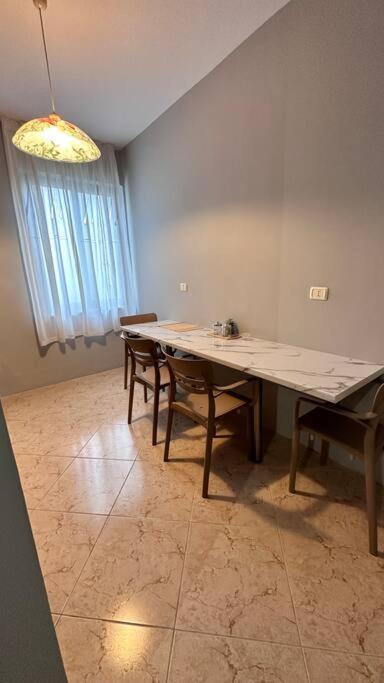 Super House Blloku - 3 Rooms Τίρανα Εξωτερικό φωτογραφία