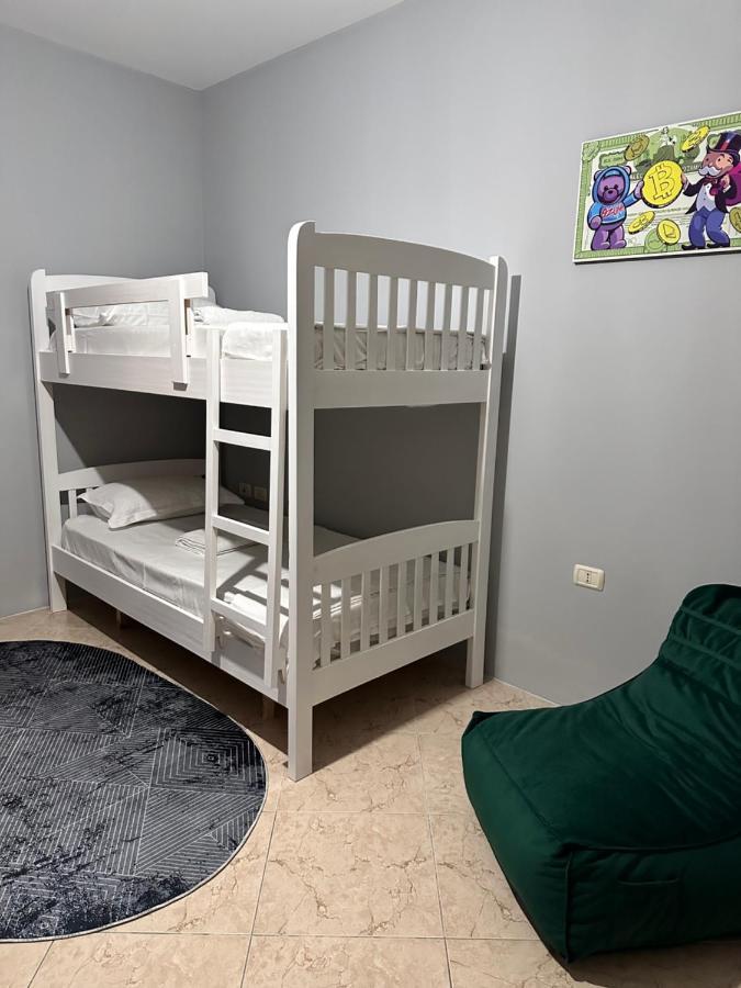 Super House Blloku - 3 Rooms Τίρανα Εξωτερικό φωτογραφία
